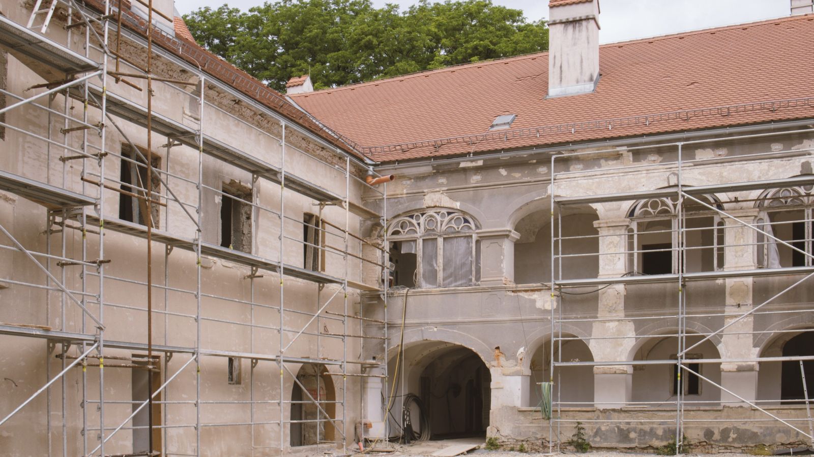 Dvorac Erdödy u Kerestincu - Cjelovita obnova